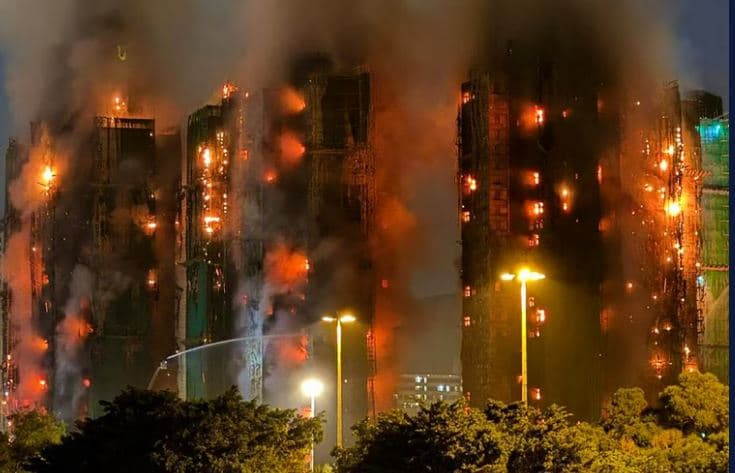 Situatë alarmante në Hong Kong, po digjen pallatet, dhjetëra të vdekur