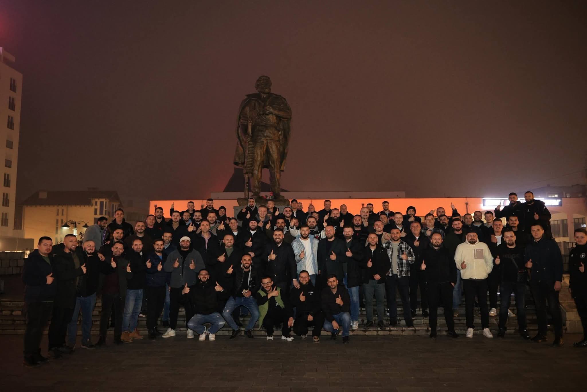 Rinia e Skenderajt në një zë: Përkrahje e fuqishme  për Mergim Lushtakun, 100-shin e PDK-së ( FOTO)