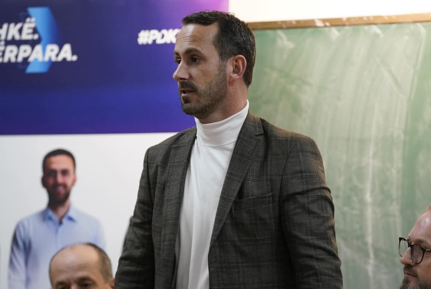 Llapushniku dhe Arllati në mbështetje për Bashkim Gllarevën (FOTO)