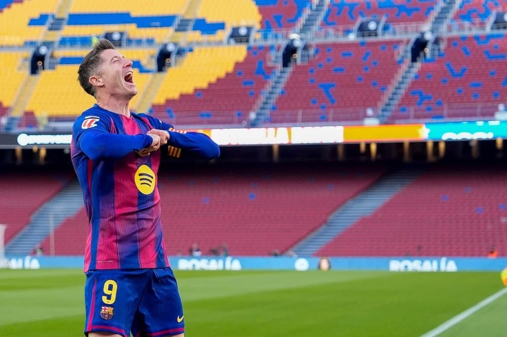 The Athletic: Lewandowski do të largohet nga Barcelona në vitin 2026