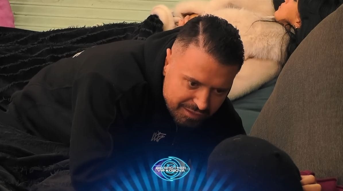 Labi tregon ditët më të errëta të familjes së tij