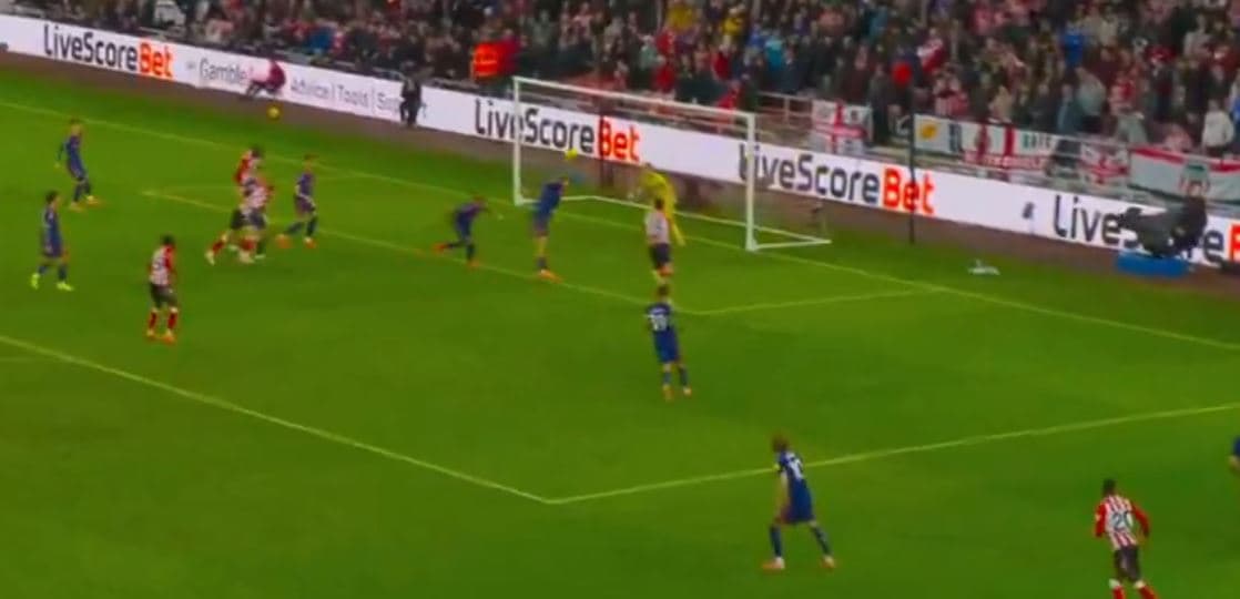Autogol interesant në derbin e javës në Premier League, Sunderlandi në epërsi ndaj Newcastle Unitedit