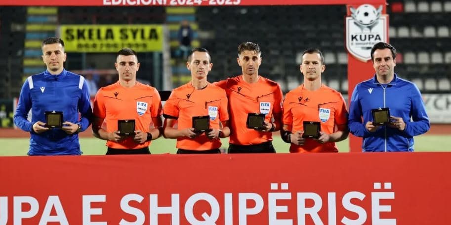 11 arbitra shqiptarë në ndeshjet e UEFA Conference League