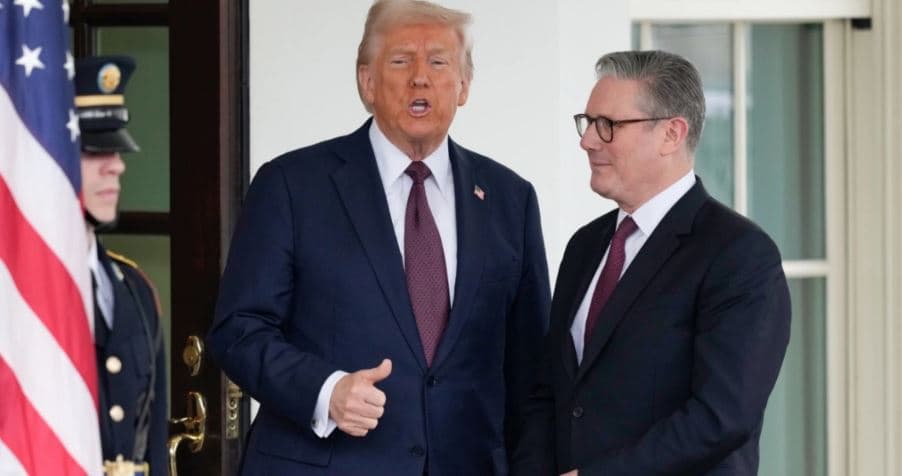 Starmer dhe Trump bisedë telefonike për luftën në Ukrainë