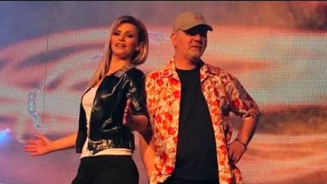 Bashkëpunëtorja e Shemit vjen me një dedikim prekës pas vdekjes së këngëtarit
