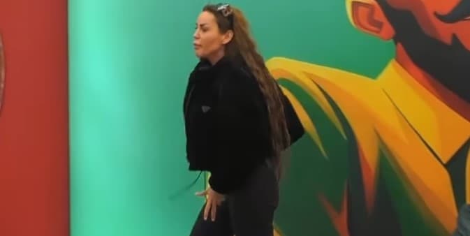 “Farë e flliqtë”/ Fjolla Morina shpërthen keq ndaj banorëve të BBVK-së