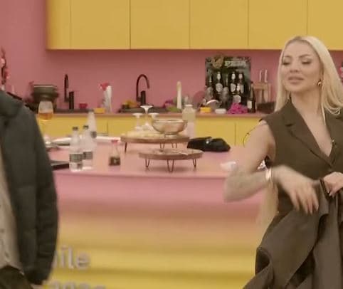 Benita-Sasës: Je shumë gabim nëse del për Kushtrimin