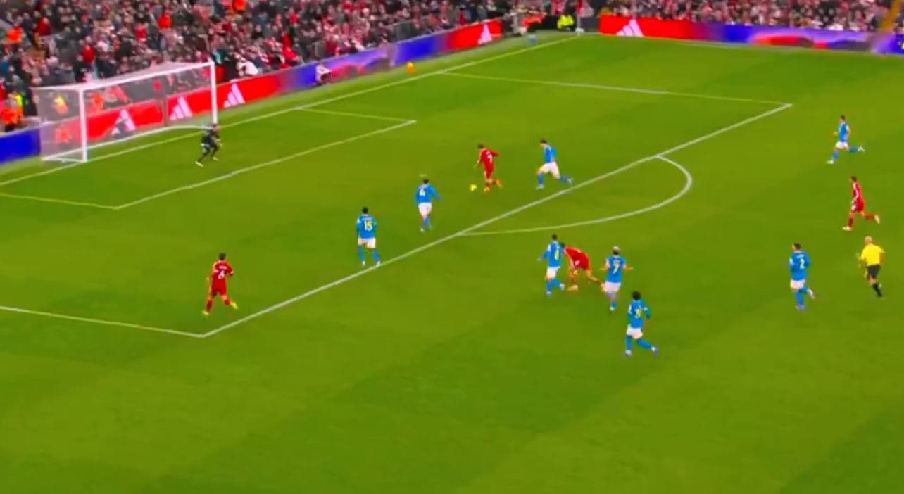 Jemi në fund të dhjetorit dhe Florian Wirtz sapo shënoi gol për Liverpoolin