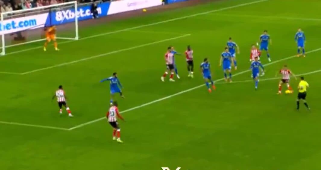Asist fantastik nga Granit Xhaka, Sunderland në epërsi ndaj Leeds (VIDEO)