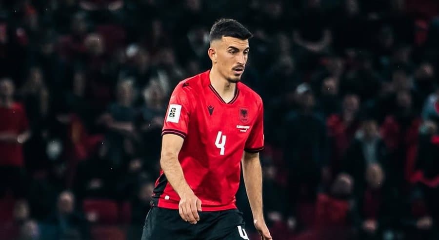 I ofrohet kontratë e re, por Juljan Shehu mund të largohet nga futbolli polak!?