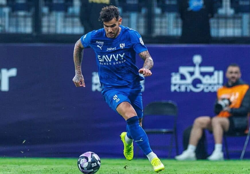 Theo Hernandez drejt rikthimit në Itali, nis kontaktet me rivalin e Milanit