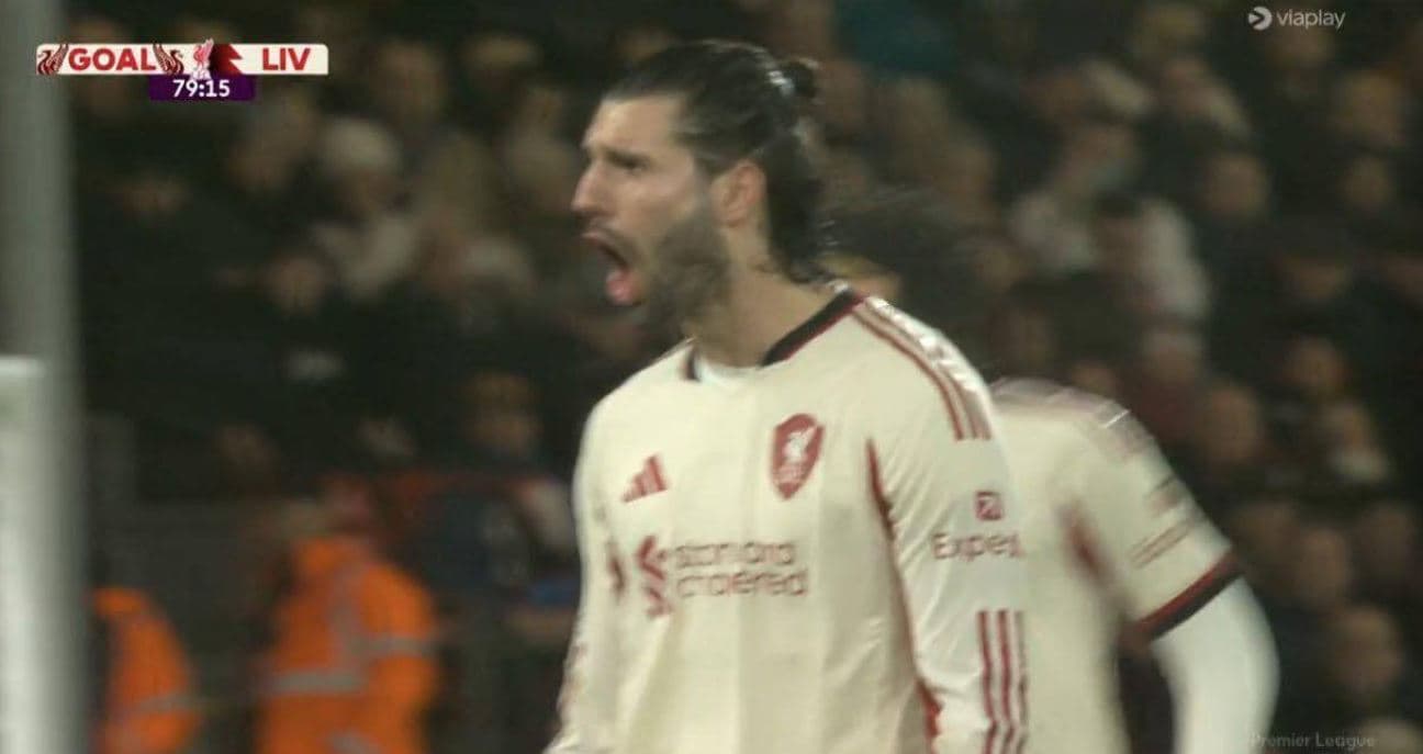 Njeriu i golave të bukura, “Szobo” barazon shifrat për Liverpoolin