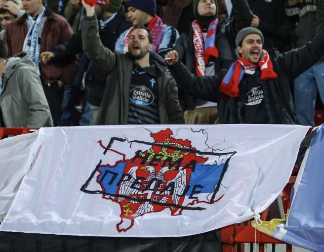 Skandal/ Tifozët spanjoll  shpalosin në Beograd hartën e Kosovës me flamur të Serbisë në ndeshjen e Europa League