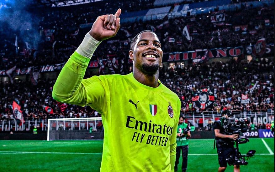 Maignan vazhdon kontratën me Milanin