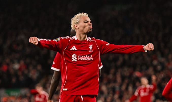 Liverpooli më në fund fiton në Premierligë, e mposht bindshëm Newcastlen