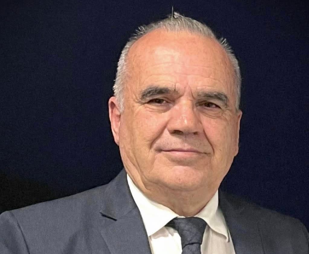 Ndërron jetë në moshën 69-vjeçare Hajzer Mustafa, ish-zyrtari i Komunës së Skenderajt (FOTO)
