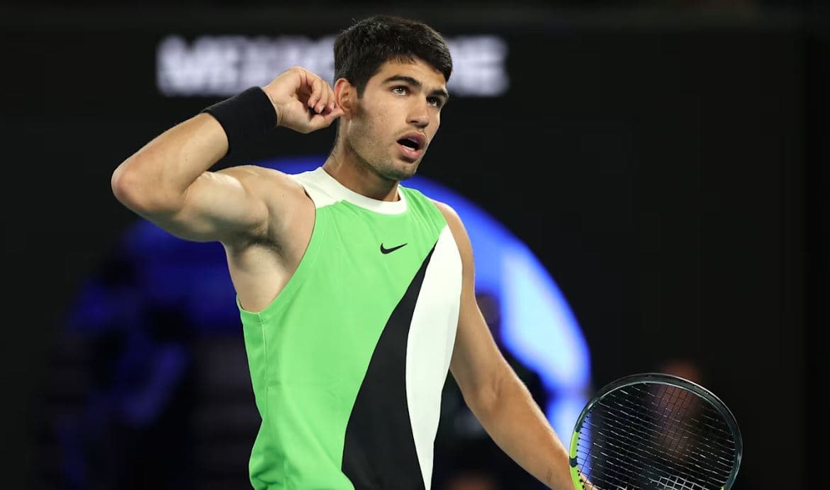 Alcaraz e “shkërrmoqi” Djokovicin, fiton lehtësisht finalen e “Australia Open”
