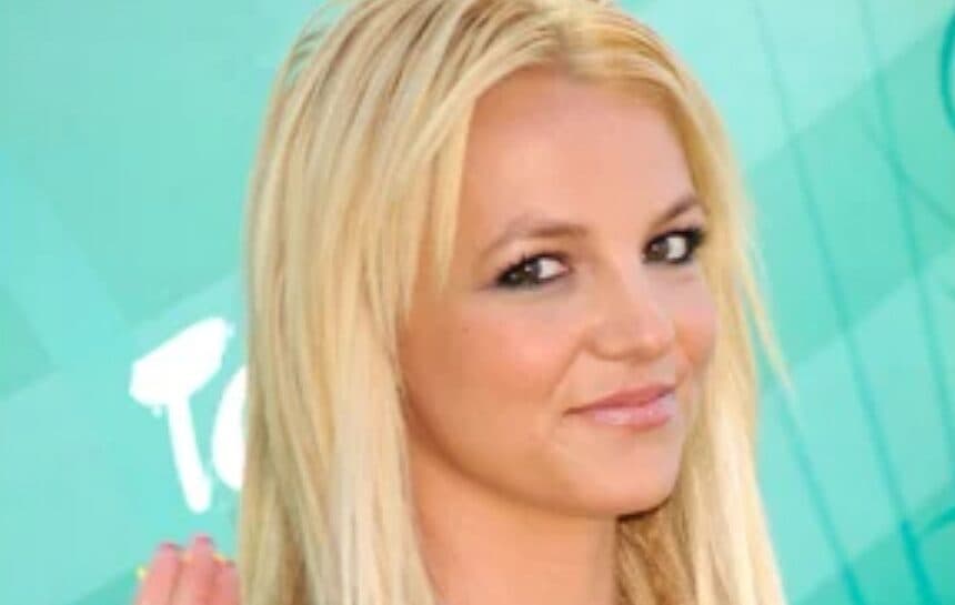 “Më fat që jam gjallë”, Britney shokon me deklaratën për familjen