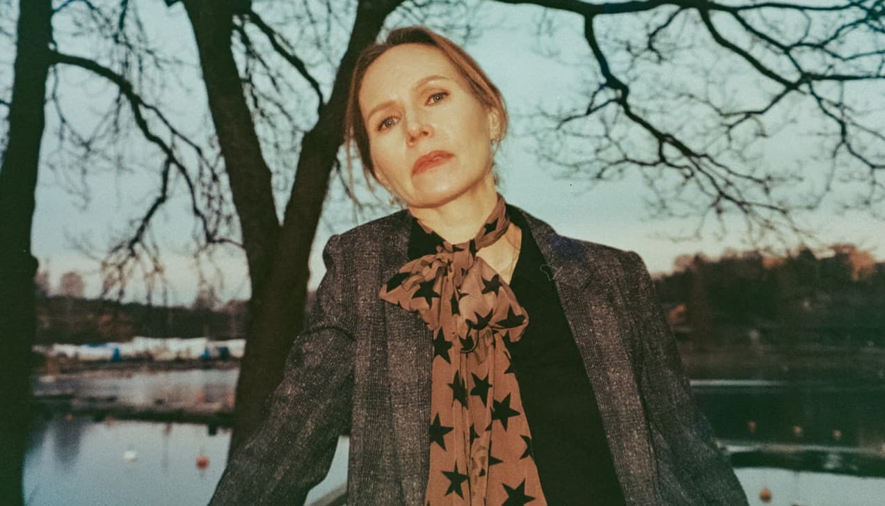 Nina Persson e The Cardigans: “Ozzy tha se versioni ynë i Black Sabbath ishte gjëja më rrëqethëse që kishte dëgjuar”