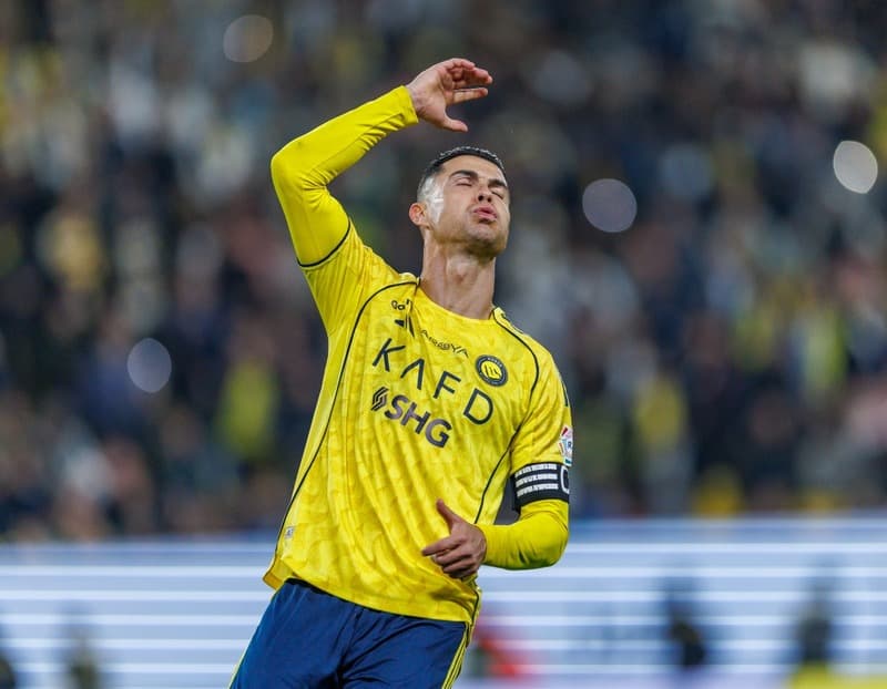 41-vjeçari refuzon të luajë: çfarë po ndodh me Ronaldon në Arabinë Saudite?