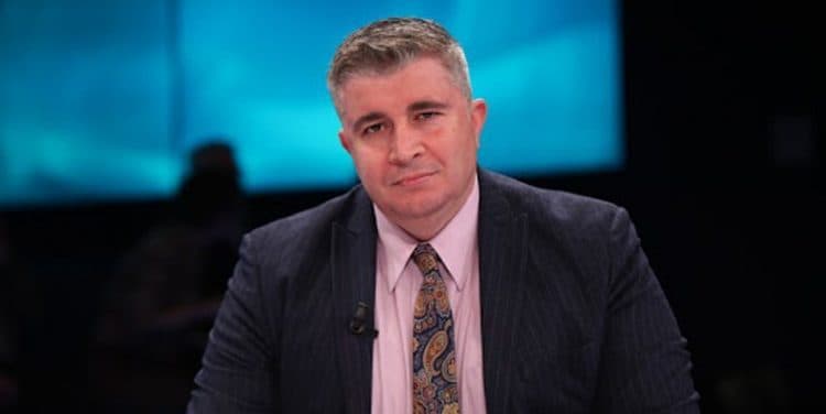 Gjithçka ndryshon që asgjë të mos ndryshojë