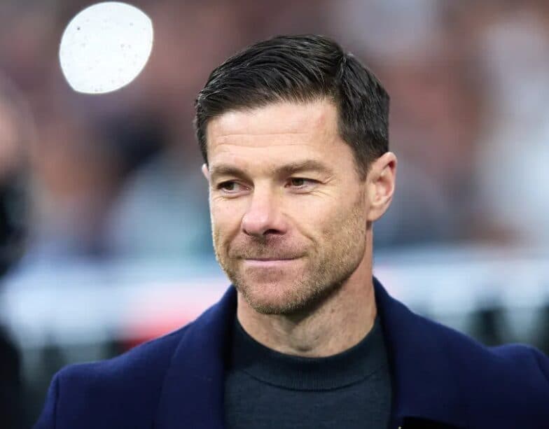 Xabi Alonso refuzon menjëherë ofertën për rikthim te klubi evropian