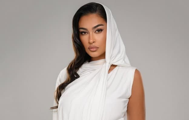 Adrola Dushi