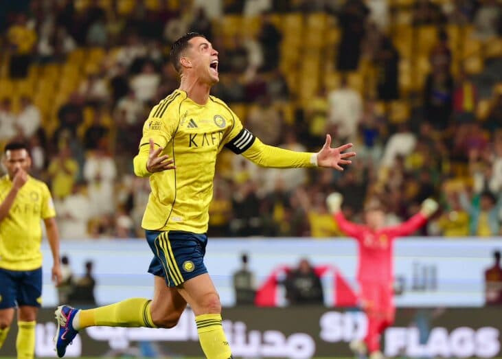 Ronaldo vjen me një postim të orëve të vona pas shkëlqimit të sontëm