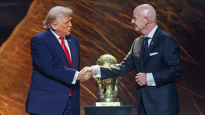 Cili është qëndrimi i FIFA-s rreth largimit të Çmimit për Paqe nga Donald Trump?