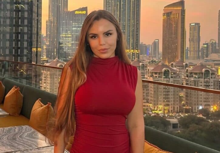 Influencerja poston “atmosferë të mrekullueshme” në plazhet e Dubait, sulmohet nga fansat