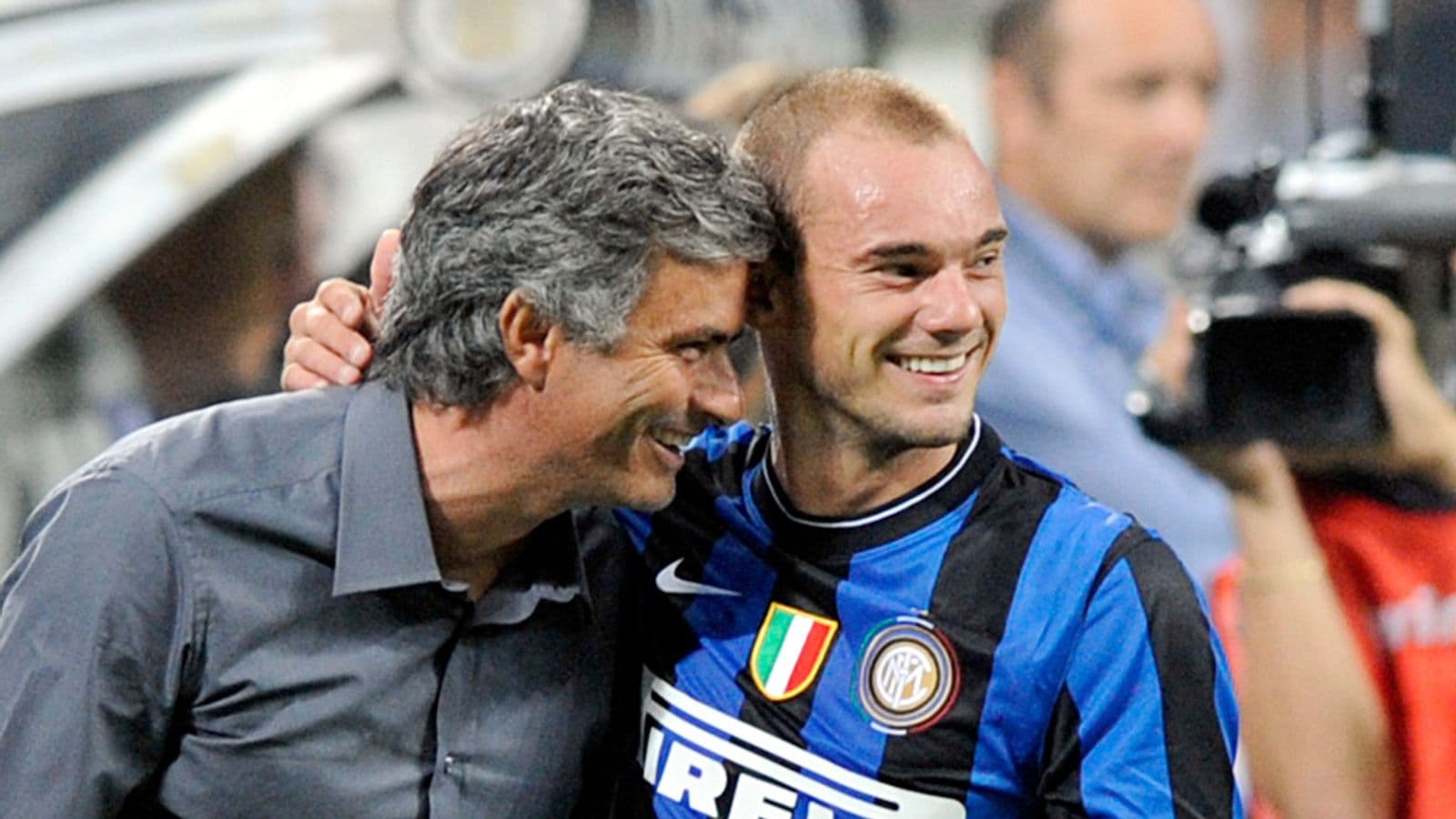 Sneijder flet për derbin Inter – Milan, përmend një histori interesante me Mourinhon të 2009-ës