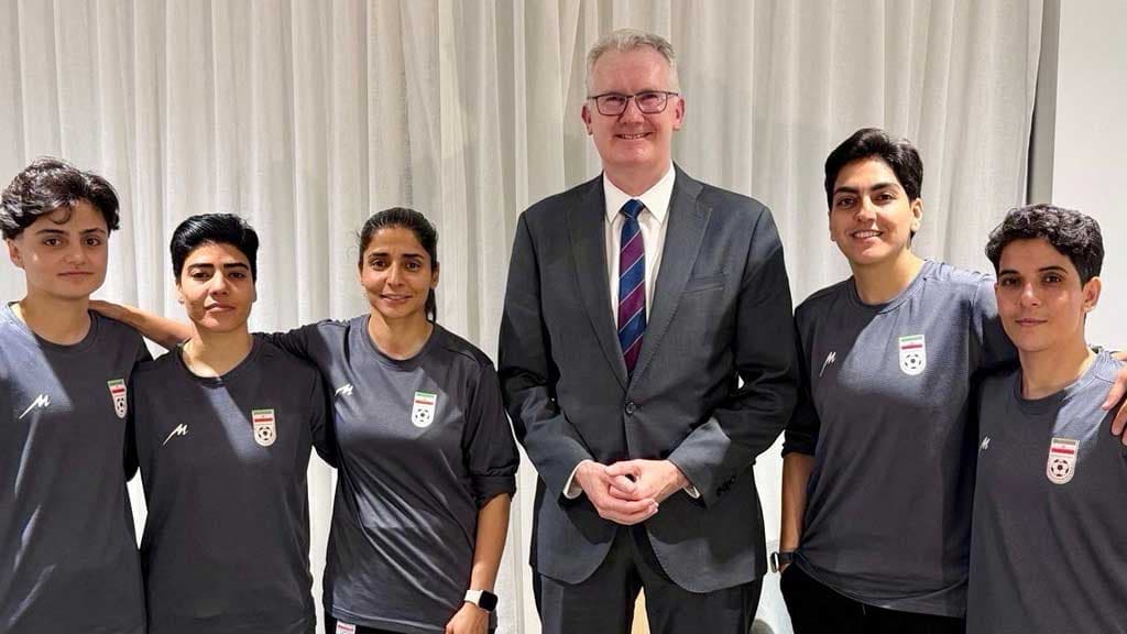 Ministri australian e nënshkruan azilin politik për 5 futbolliste: Janë të mirëpritura
