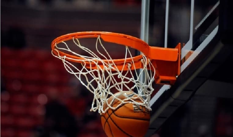 Dy super përballje sot në basketboll