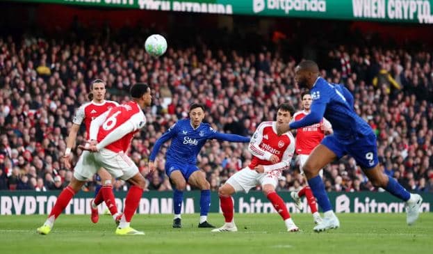 Arsenali “marshon” drejt titullit, arrin fitoren në fund ndaj Evertonit