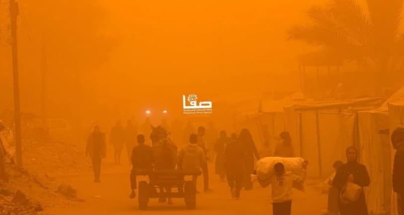 Gaza goditet nga stuhia e rëres, banorëve iu kërkohet të strehohen