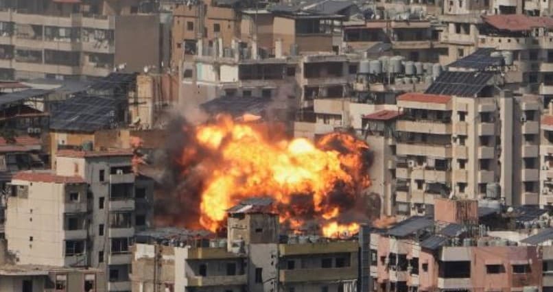 Izraeli vret dy zyrtarë të lartë iranianë në sulmet ajrore në Teheran
