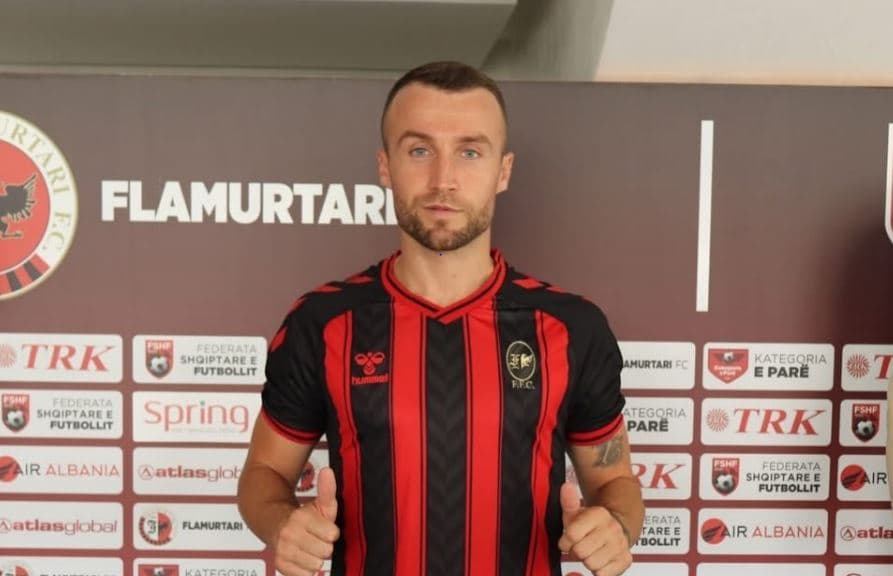 Zyrtare: Flamurtari e përjashton Lorenc Trashin, dyshohet se shkaktoi penallti të qëllimshe