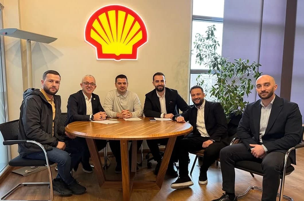 Shell Kosova përmbyll fushatën e Ramazanit, mbështetje për Jetimat e Ballkanit