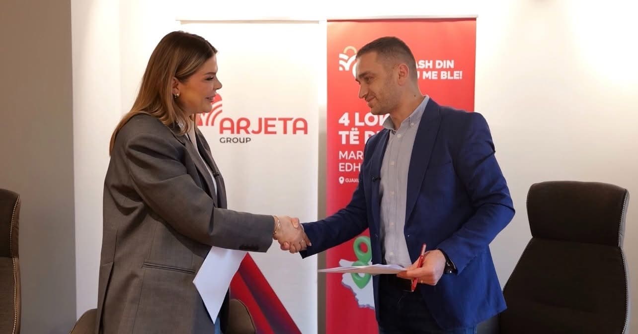 “Arjeta Group” nënshkruan marrëveshje me Edita Dolin si ambasadore për rrjetin e marketeve QTA