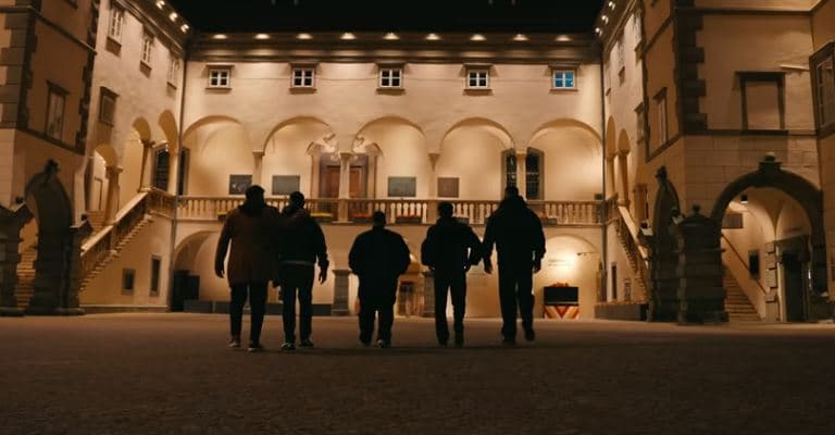 Ku i morën mbi gjysmë milioni Bujari, Gadafi dhe Arapi?