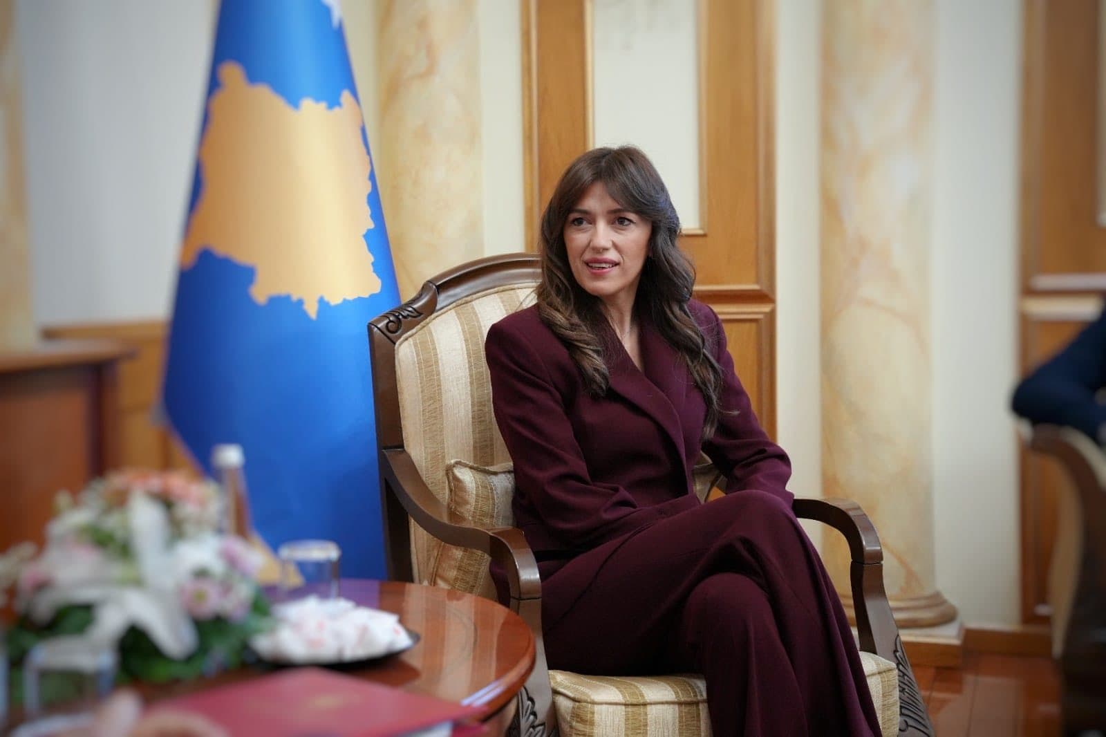 Angazhimi i parë i Haxhiut si u.d. presidente, nesër shkon në Rezallë për homazhe