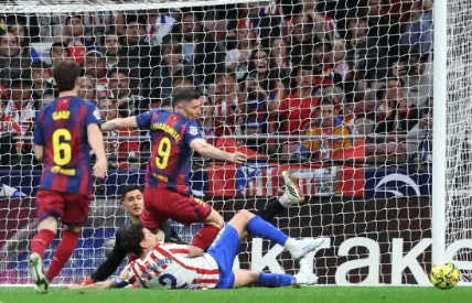 Goli i Muriqit motivon Barçën, e mposhtin Atleticon dhe i ikën Realit për 7 pikë