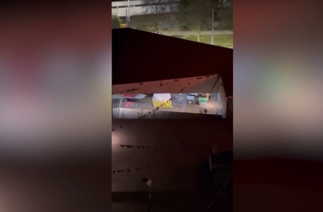 Publikohen pamje nga djegja e zhveshtoreve të stadiumit të Baselit