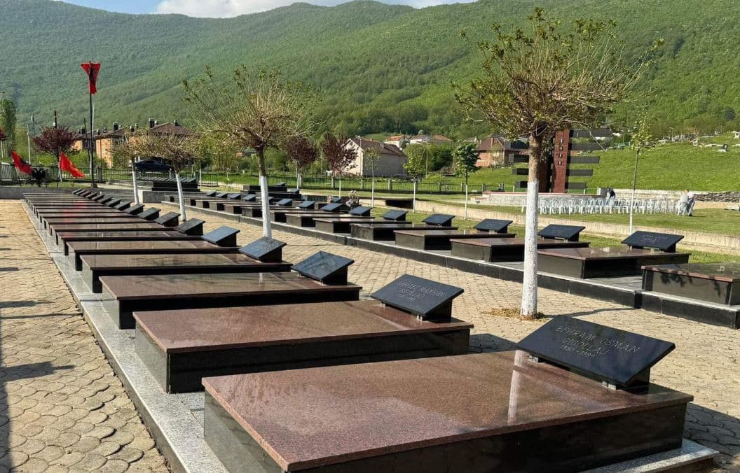Haradinaj kujton dëshmorët e Istogut: Sakrifica e tyre, dëshmi e dashurisë për atdheun