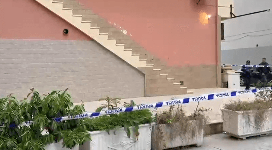 Vdekja e dyvjeçarit në Vlorë, policia: Fëmija ishte në shtëpi me nënën e tij