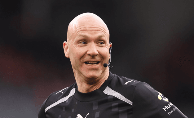Mësohet gjyqtari për ndeshjen vendimtare mes Manchester Cityt dhe Arsenalit