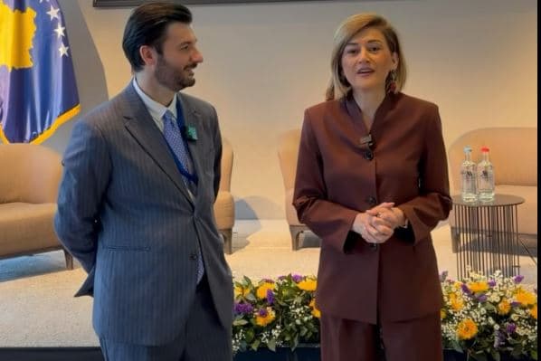 Ministrja Kusari-Lila lajmërohet nga Haga, kjo është arsyeja
