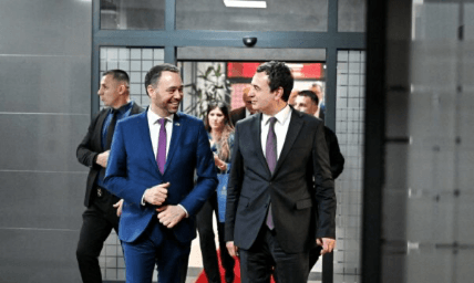 Kryediplomati belg përmbledh vizitën në Kosovë, përmend bashkëpunim për burgje e kërkon riangazhim në dialogun me Serbinë