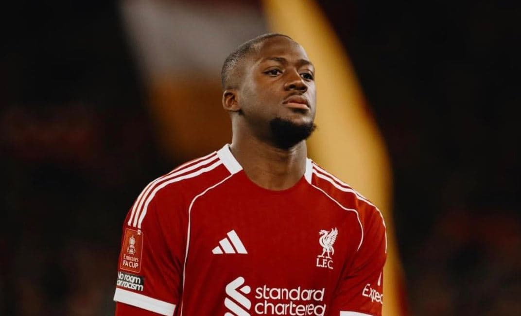 Konate konfirmon se është afër vazhdimit të kontratës me Liverpoolin