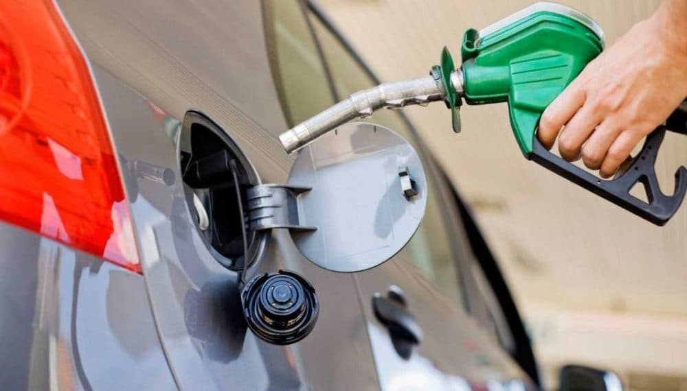 Çmimet tavan të derivateve për sot në Kosovë: Nafta 1.64€, benzina 1.39€, gasi 0.87€
